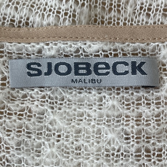 NEW Sjobeck Sand Tan AMAL Long Sleeve Keyhole Blouse with Split Back - Picture 8 of 12